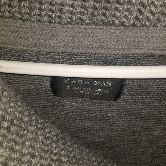 Zara Knit Sweater - Picture 3 of 4